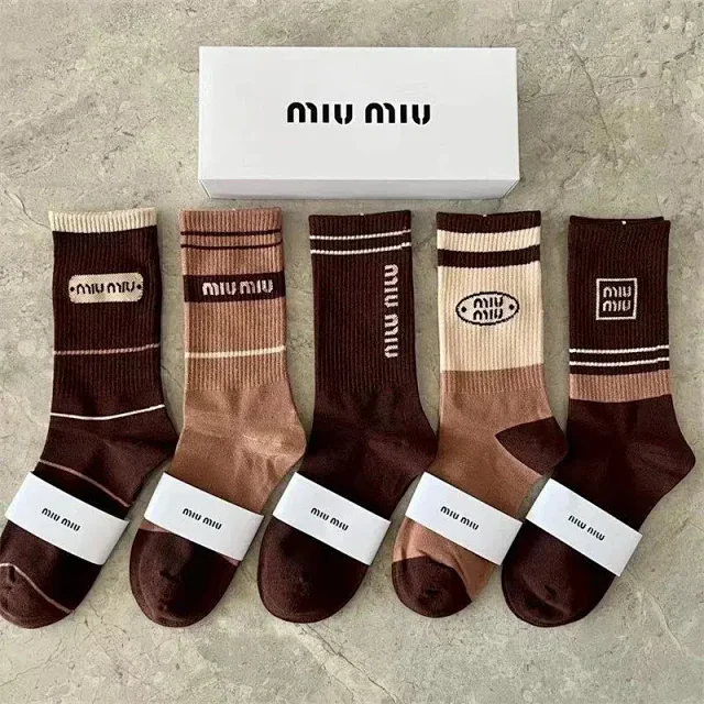 Miu Socks Ribbed logo crew product detail image 2