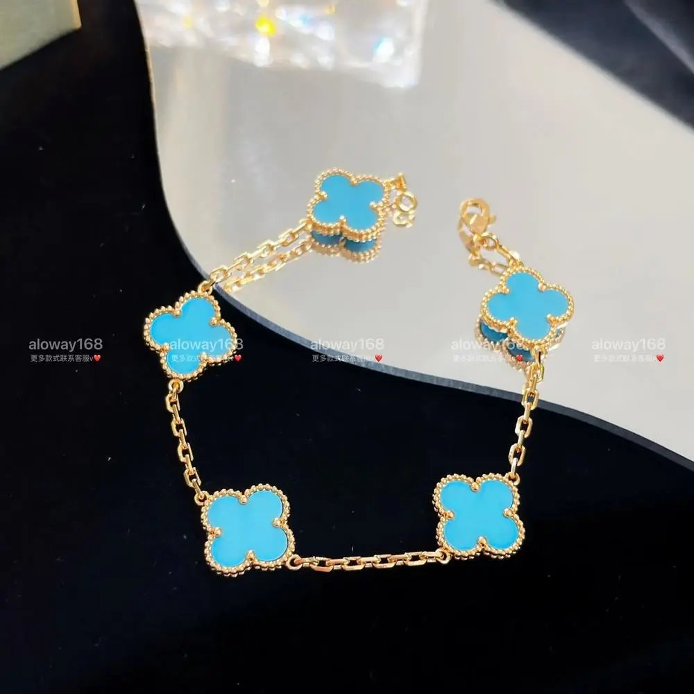 Unbranded Jewelry Clover Motif Chain Bracelet — Style 24