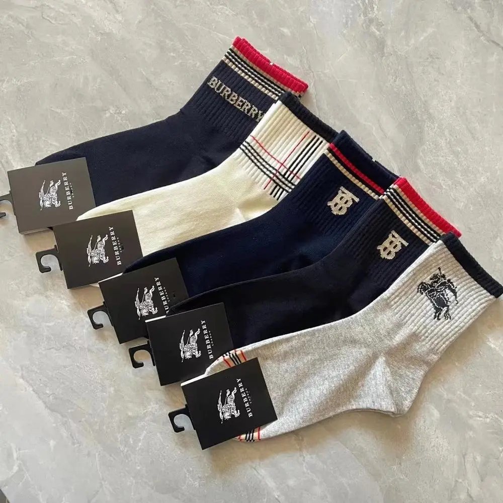 Gucci Socks Logo-Patterned Crew — Style 14