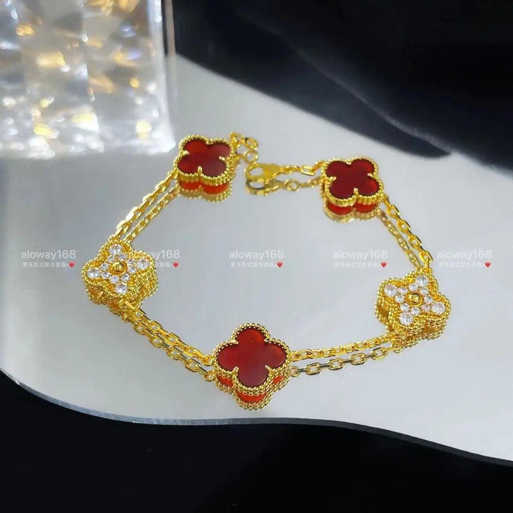Unbranded Jewelry Clover Motif Chain Bracelet — Style 30