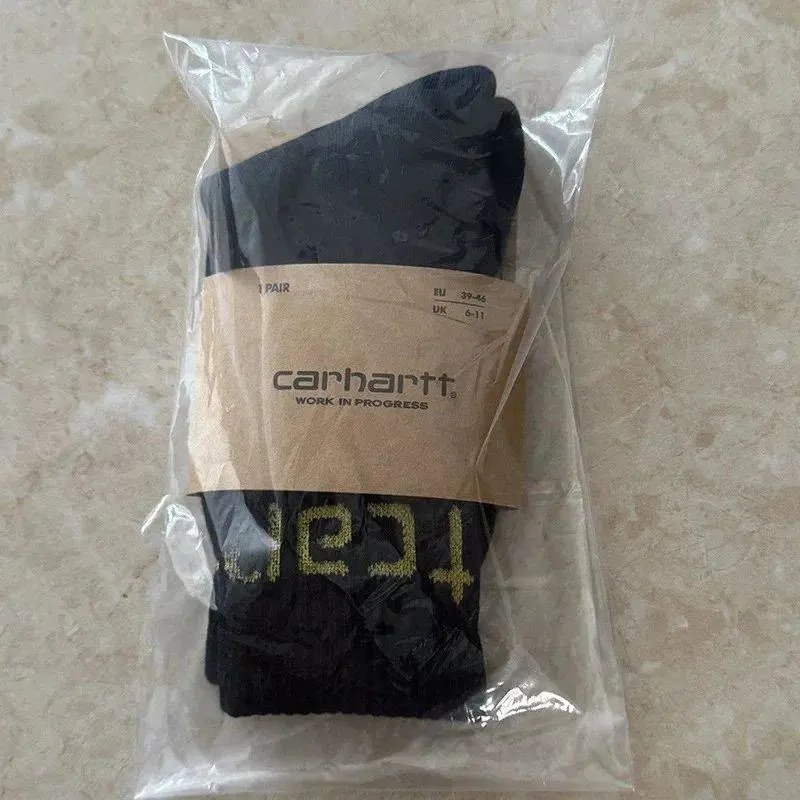 Carhartt Socks Ribbed crew with embroidered logo — Style 18