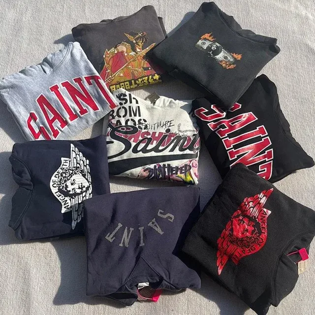 Unbranded Hoodies & Sweatshirts Graphic-print pullover hoodie product detail image 2