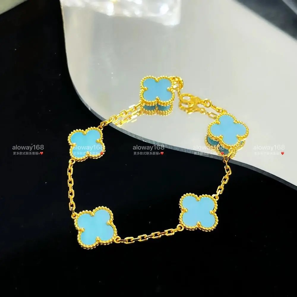 Unbranded Jewelry Clover Motif Chain Bracelet — Style 23