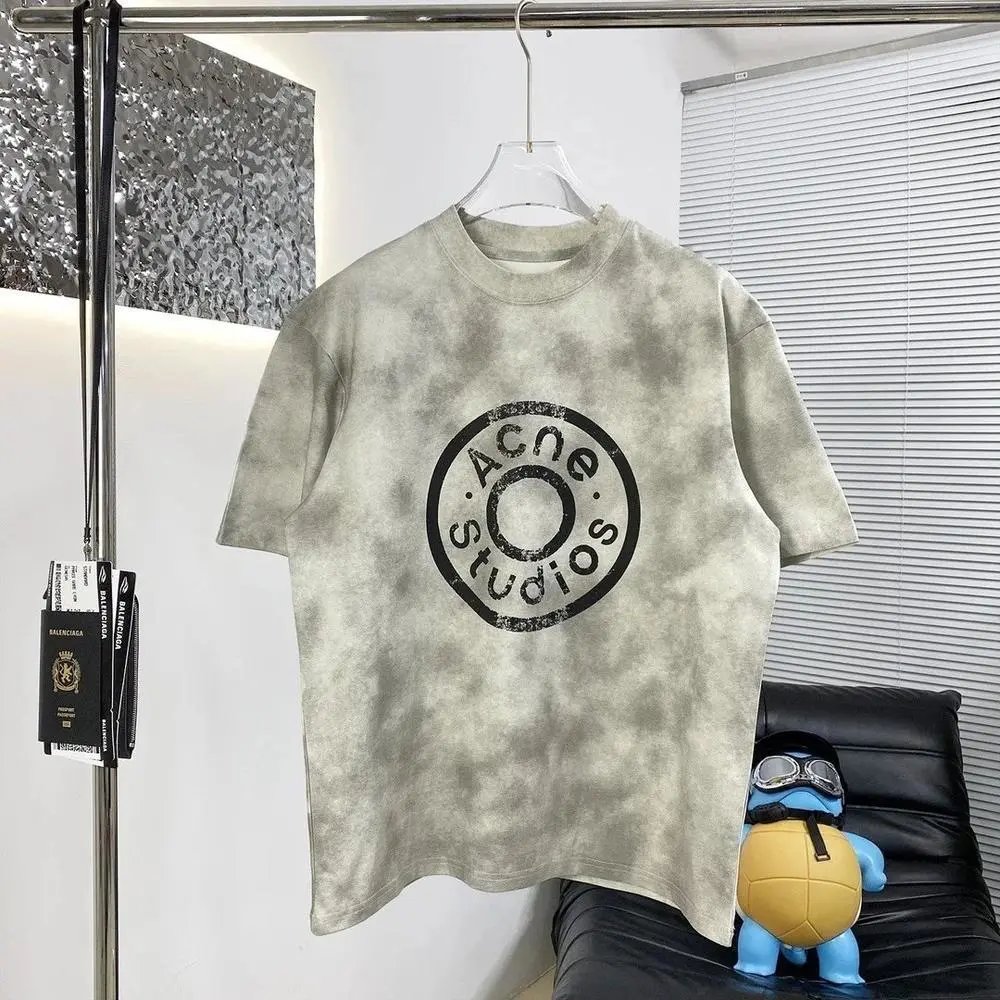Acne Studios T-Shirts Short-Sleeve Logo Graphic T-Shirt — Style 7