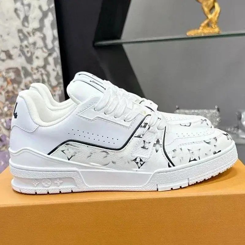 Louis Vuitton Sneakers LV Trainer low-top — Style 13