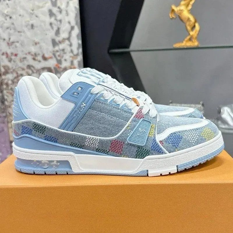 Louis Vuitton Sneakers LV Trainer low-top — Style 6