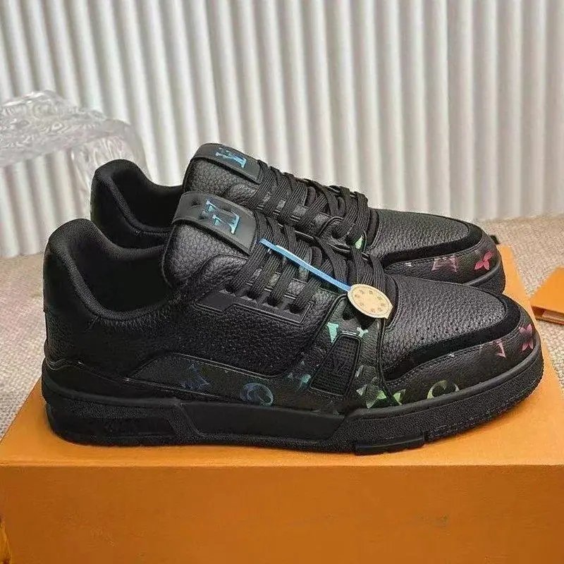 Louis Vuitton Sneakers LV Trainer low-top — Style 14
