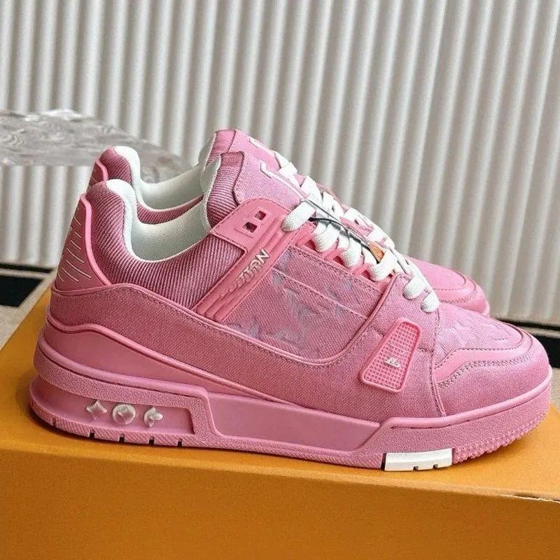 Louis Vuitton Sneakers LV Trainer low-top — Style 11