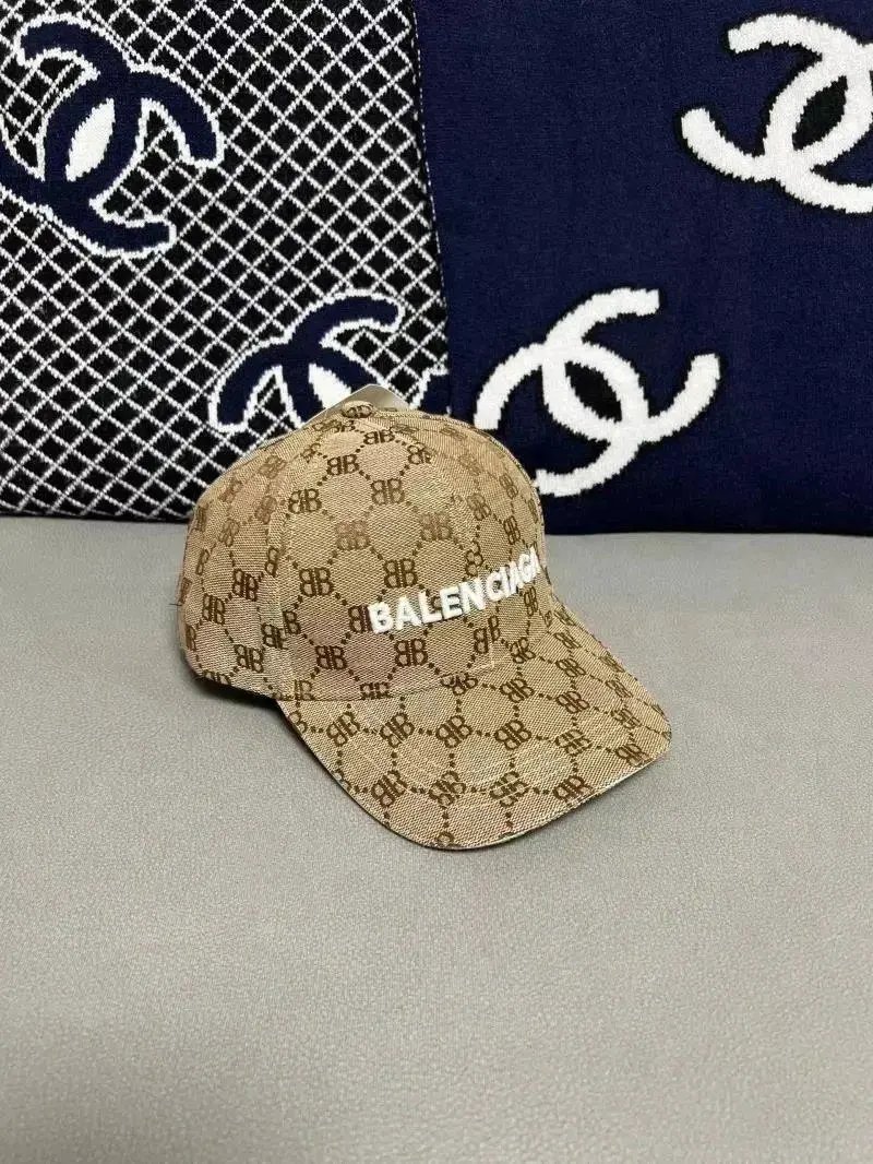 Balenciaga Hats Logo-Print Baseball Cap — Style 22