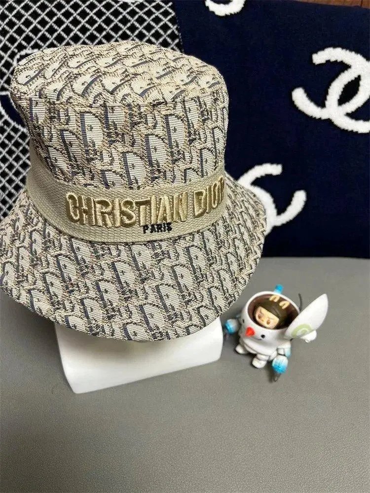 Balenciaga Hats Logo-Print Baseball Cap — Style 35