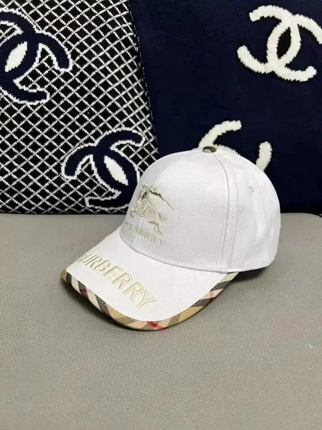 Balenciaga Hats Logo-Print Baseball Cap product detail image 14