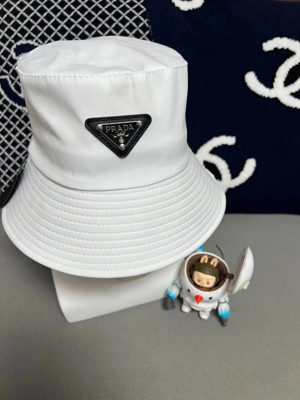 Balenciaga Hats Logo-Print Baseball Cap — Style 17