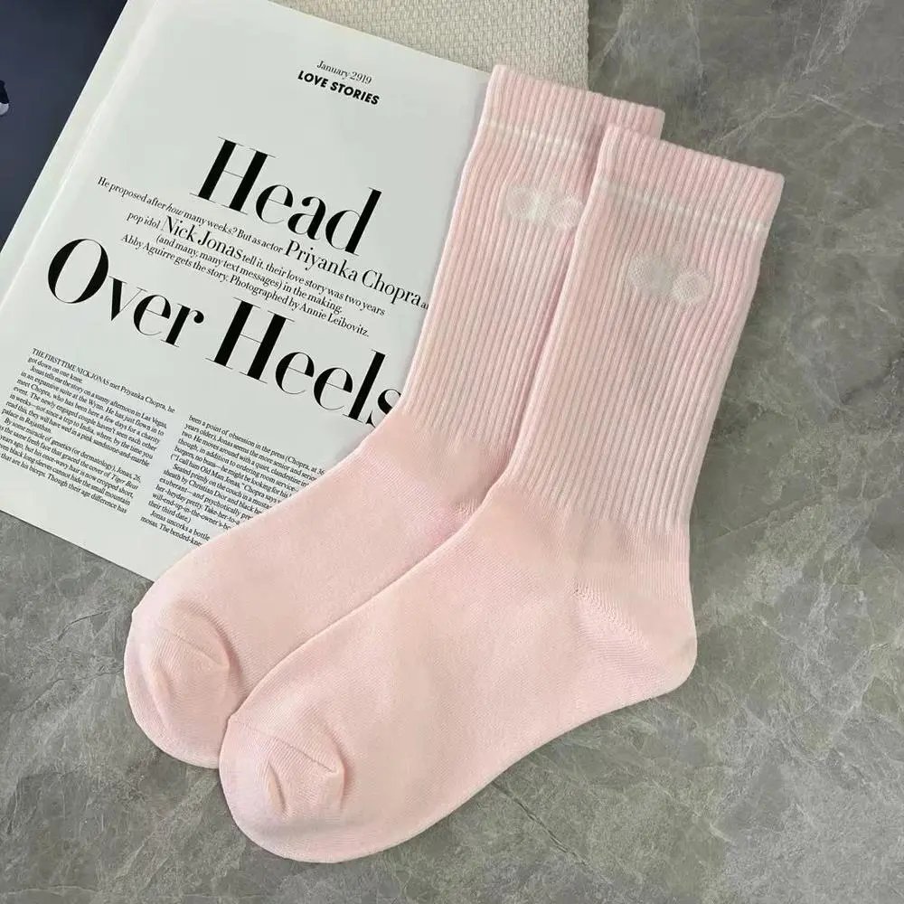 Alo Socks Ribbed crew with striped cuffs — Style 11