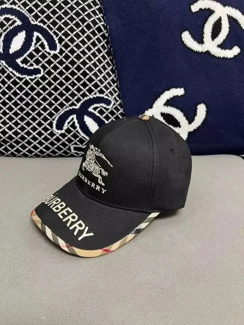 Balenciaga Hats Logo-Print Baseball Cap image 12