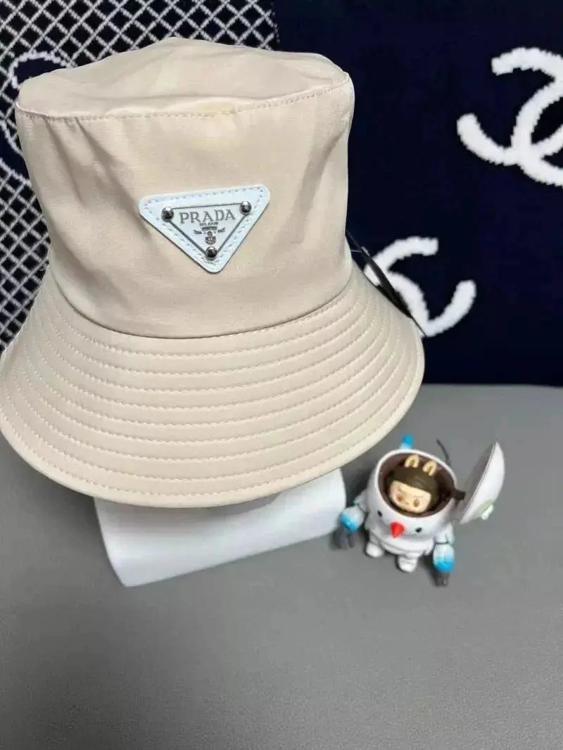Balenciaga Hats Logo-Print Baseball Cap — Style 16