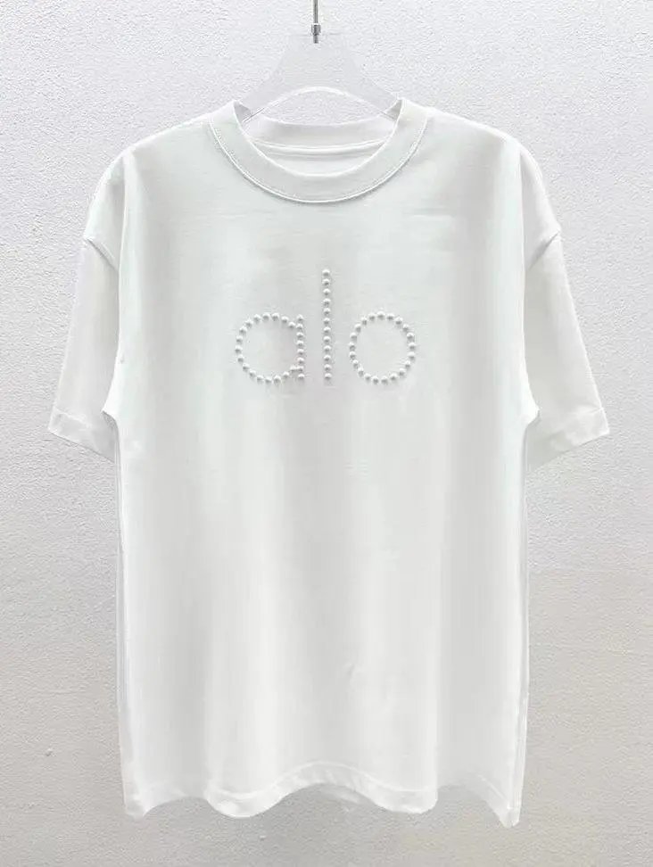Alo Yoga T-Shirts Short-Sleeve Logo Graphic T-Shirt — Style 2