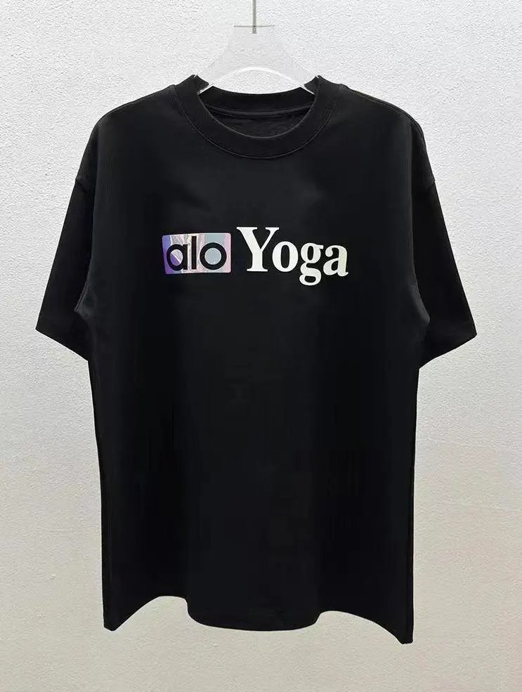 Alo Yoga T-Shirts Short-Sleeve Logo Graphic T-Shirt — Style 10