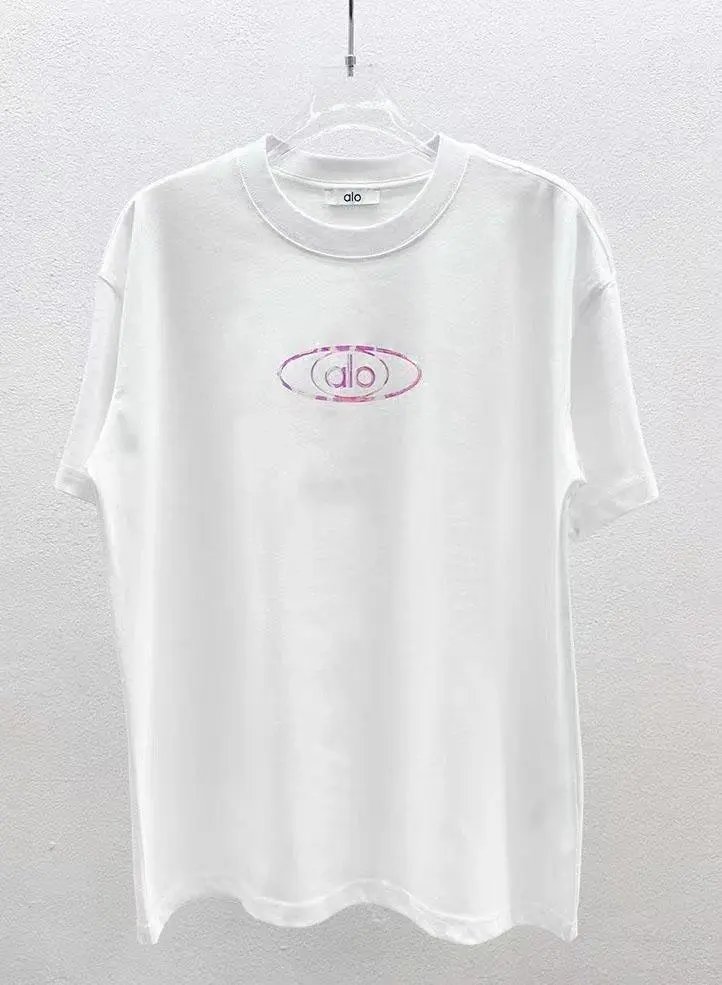 Alo Yoga T-Shirts Short-Sleeve Logo Graphic T-Shirt — Style 18