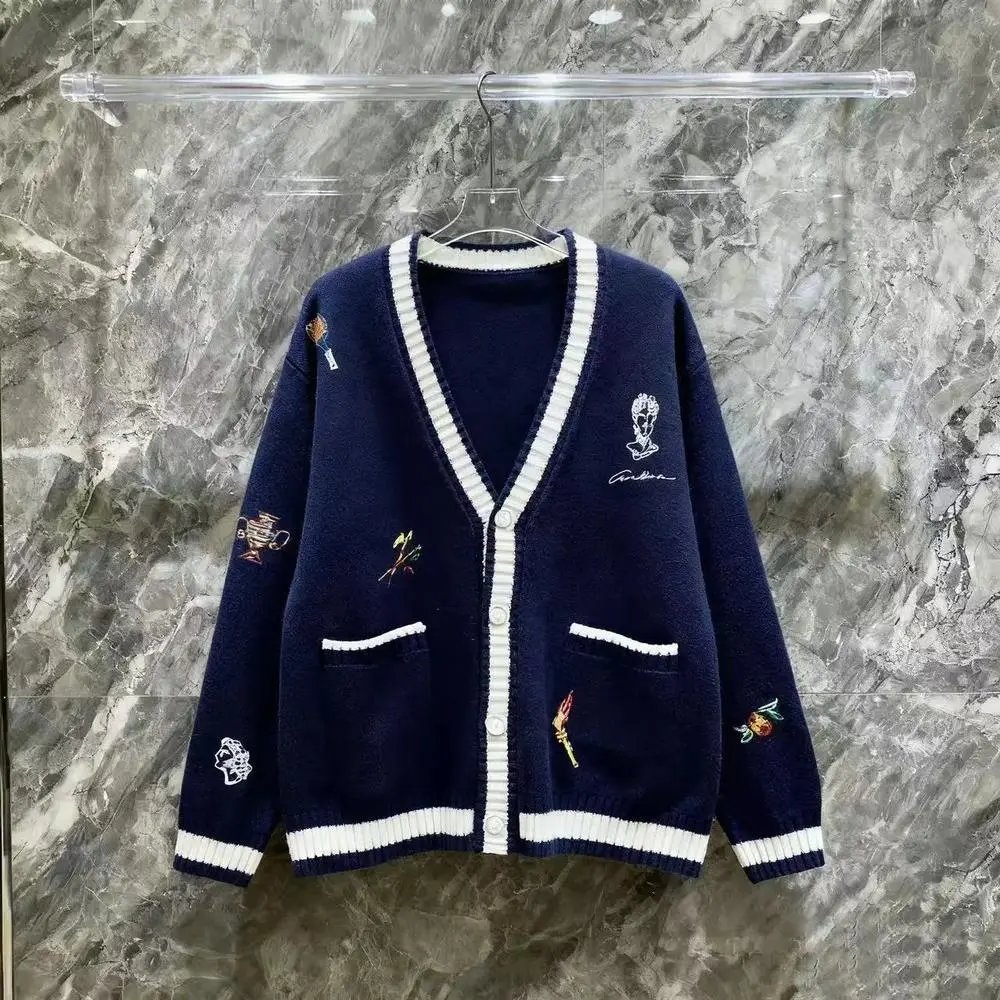 Unbranded Knitwear Assorted knit sweaters and cardigans — Style 1