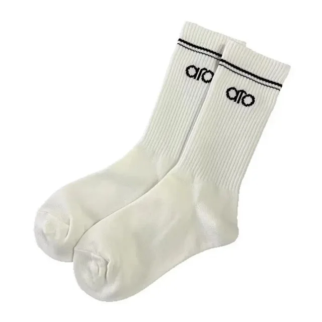Alo Socks Ribbed crew with striped cuffs product detail image 6