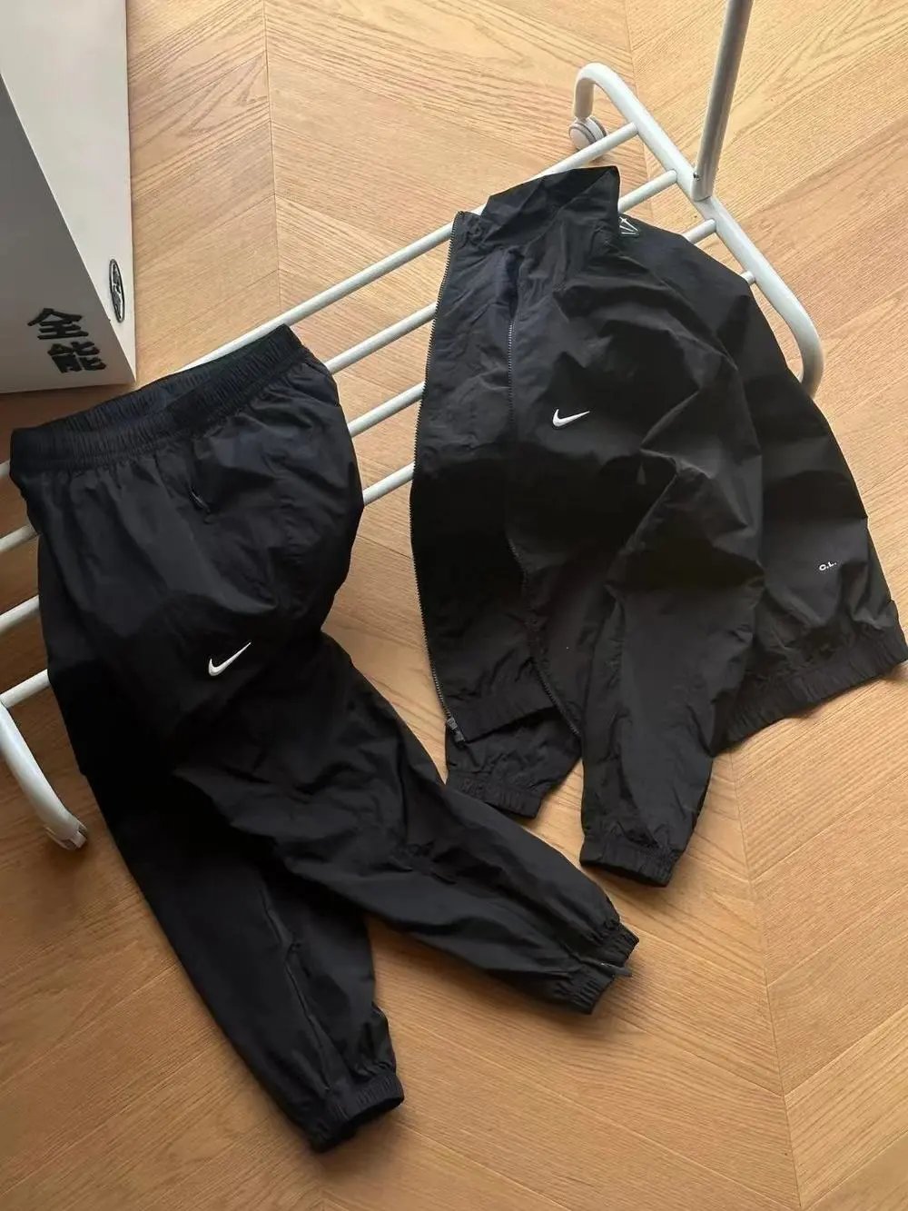 Nike Set — W2CFinds curated find