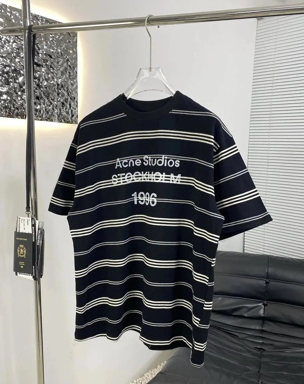 Acne Studios T-Shirts Short-Sleeve Logo Graphic T-Shirt — Style 2
