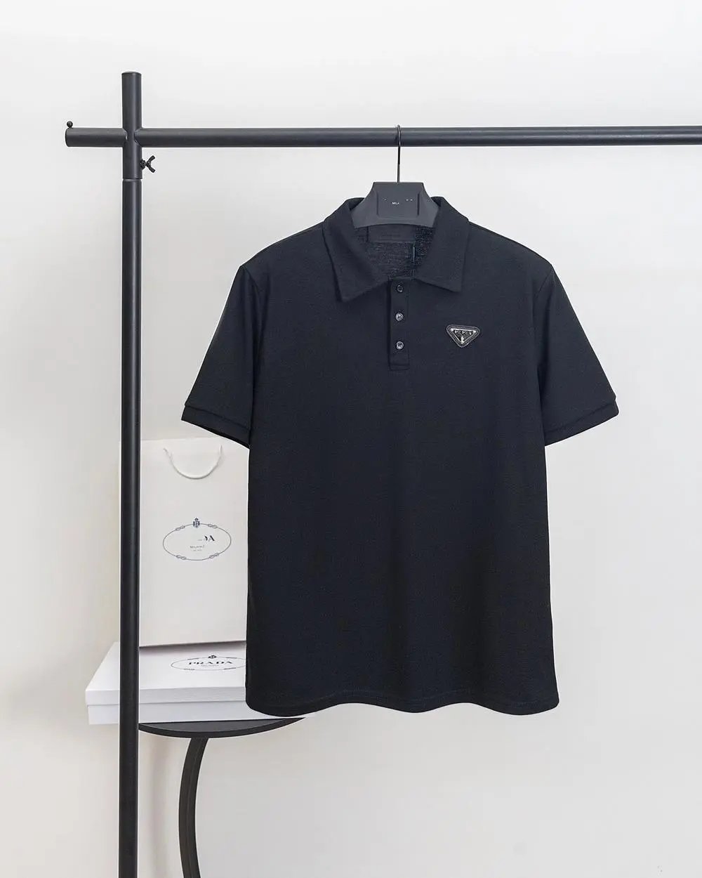 Prada T-Shirts Short-sleeve crew-neck logo — Style 22
