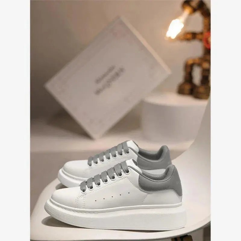 Unbranded Sneakers Low-top lace-up platform with contrast heel tab — Style 2