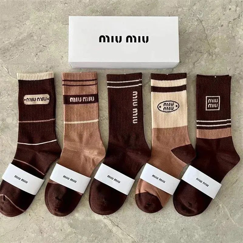 Miu Socks Ribbed logo crew — Style 4