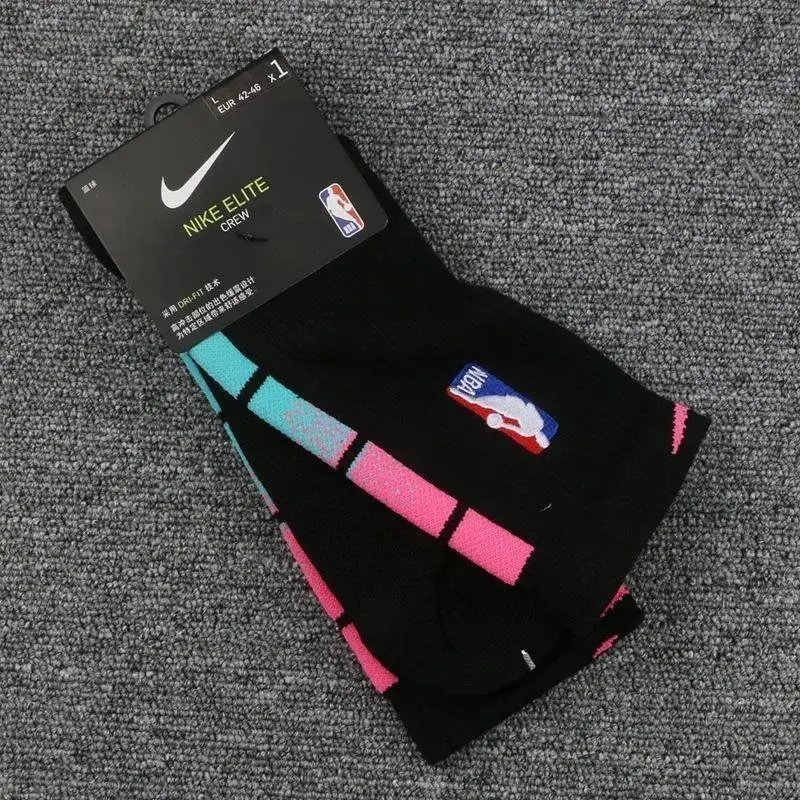 Nike Socks Elite Crew — Style 4