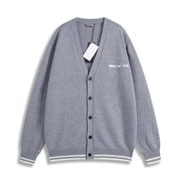 Gucci Script Logo Knit Sweater Gray - 34