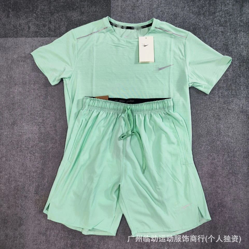 Summer casual loose fitness training set of quick drying sports shorts, top T-shirt set, unisex