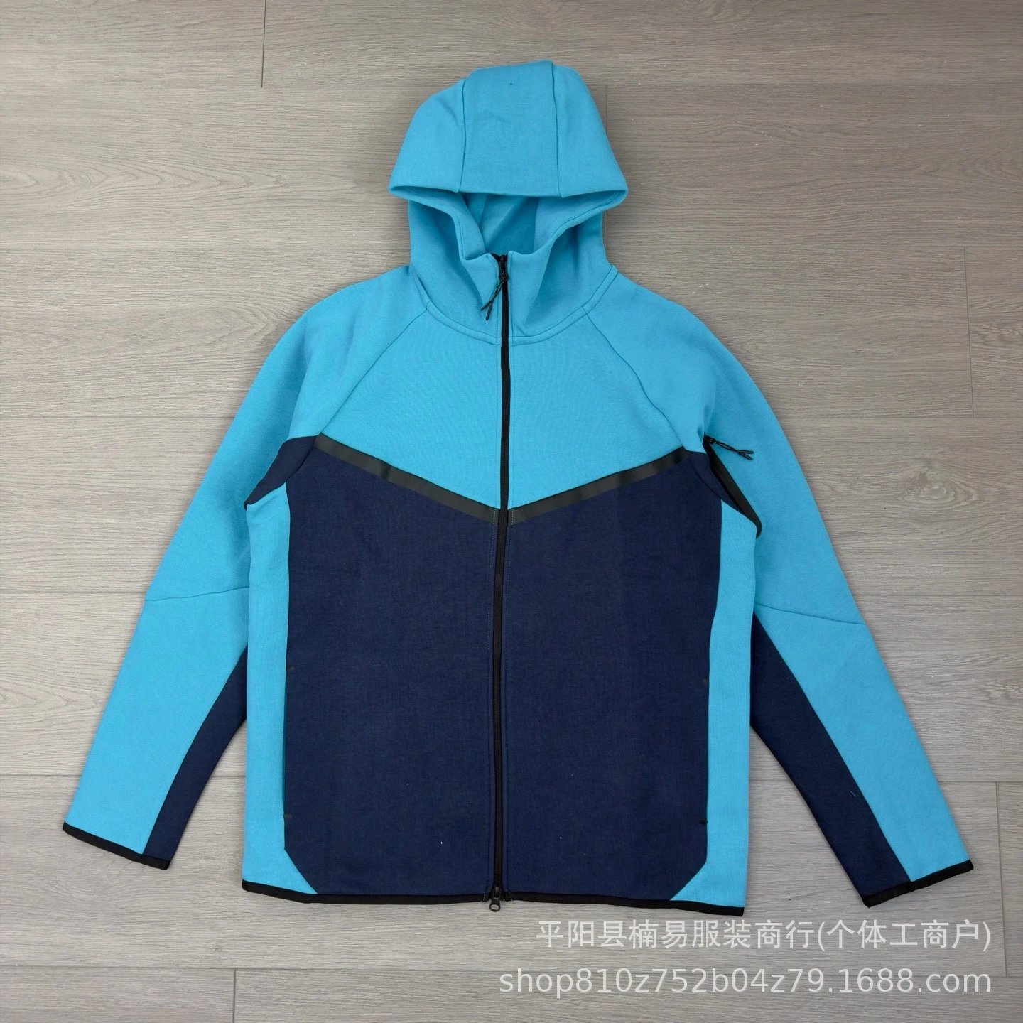 Lake blue and Tibetan blue jacket