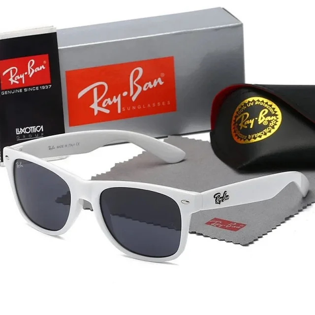 Ray-Ban Eyewear Wayfarer Sunglasses product detail image 7