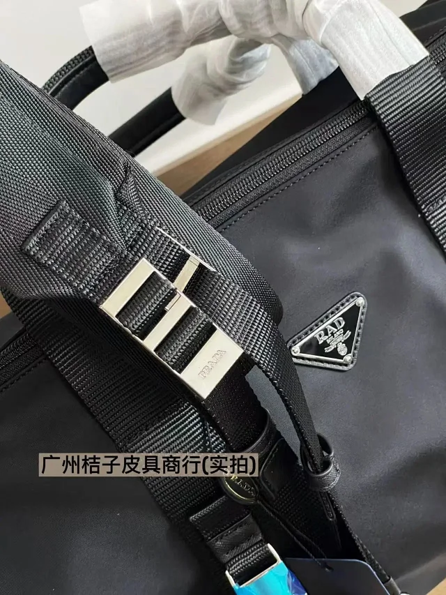 Prada Travel Bags Nylon duffel bag with triangle logo plaque product detail image 7