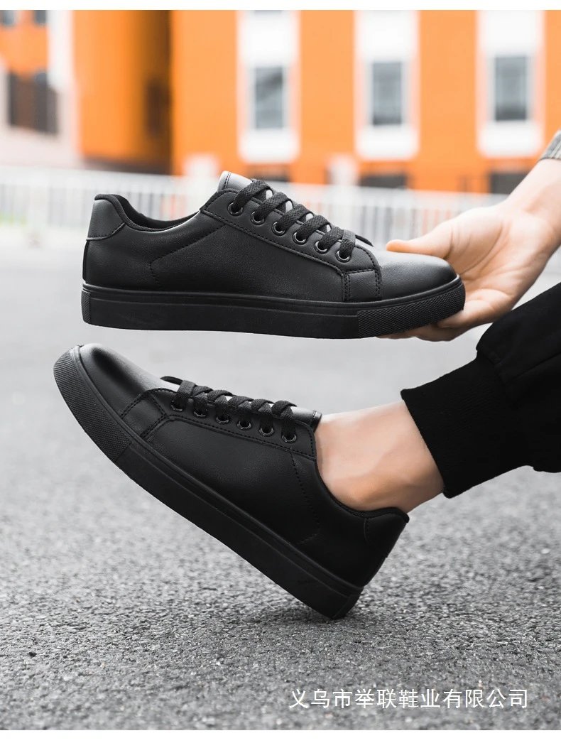 Design Classic Low-Top Black Leather Sneakers - 11