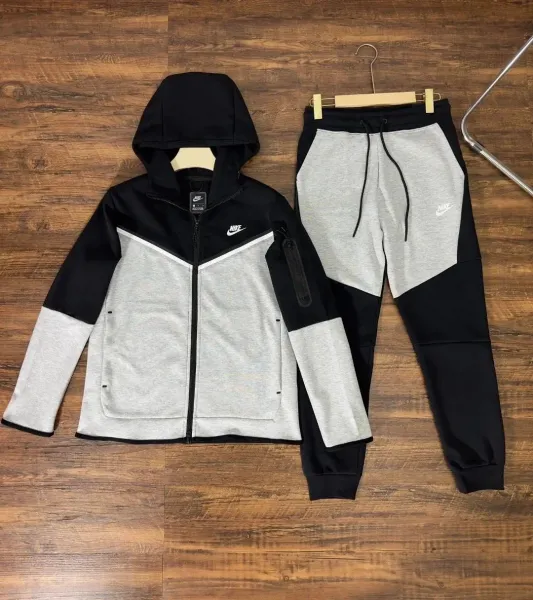 Nike Tech Fleece Hoodie and Joggers Set Red - 3