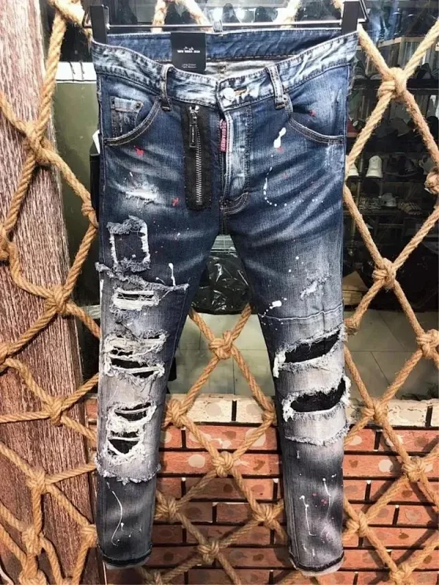 Dsquared2 Jeans Distressed paint-splatter slim-fit product detail image 4