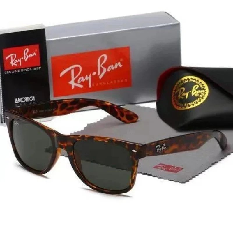 Ray-Ban Eyewear Wayfarer Sunglasses — Leopard Print Frame, Dark Green Lenses - O41