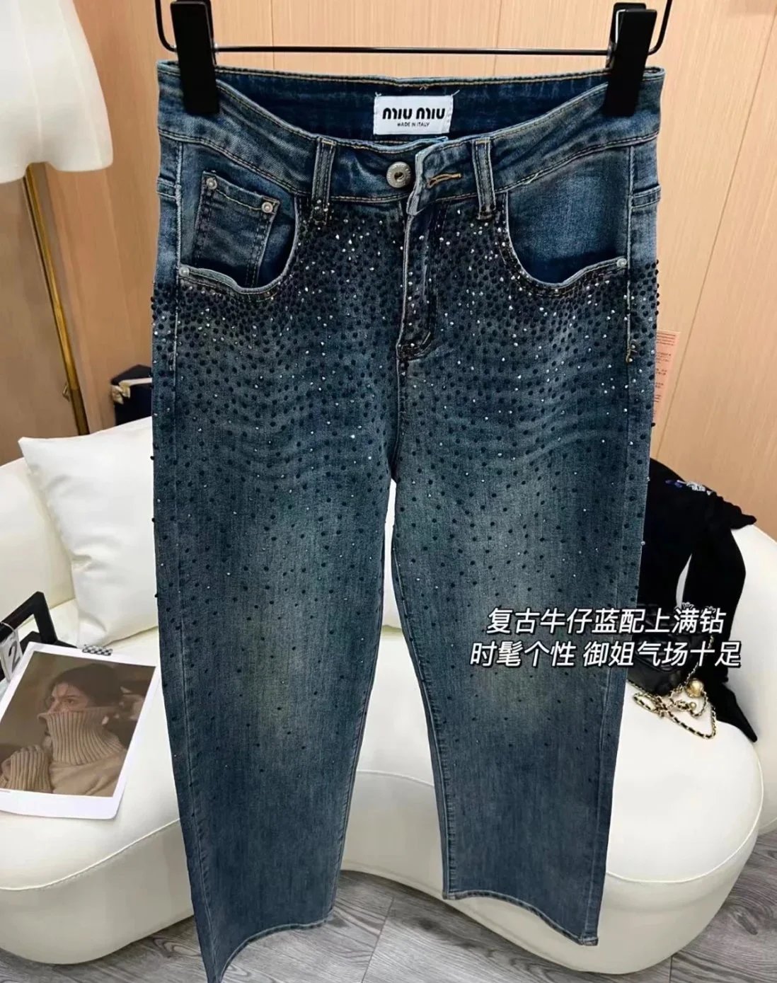 Design Rhinestone-Embellished Wide-Leg Jeans Blue - 10