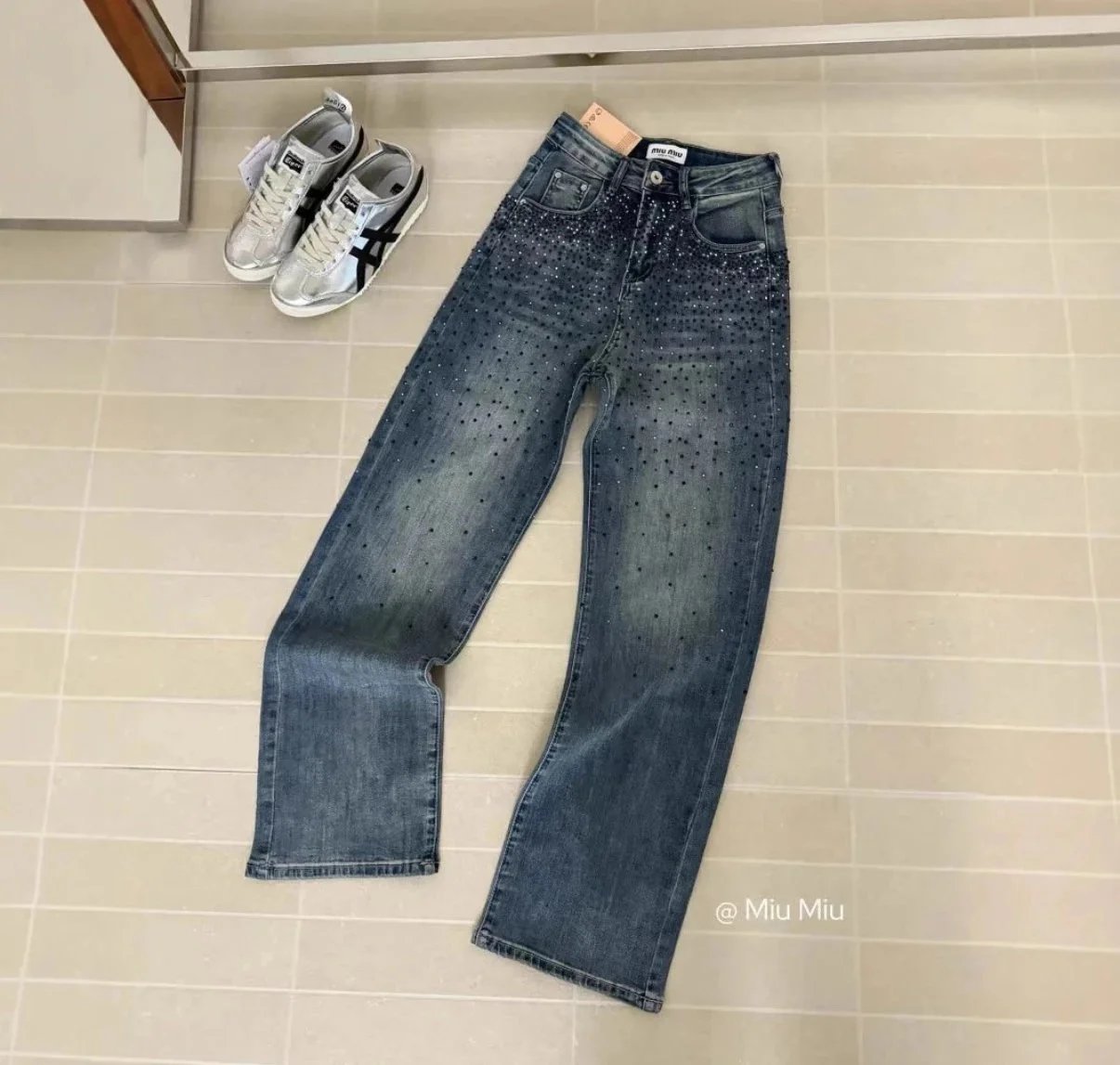 Design Rhinestone-Embellished Wide-Leg Jeans Blue - 8
