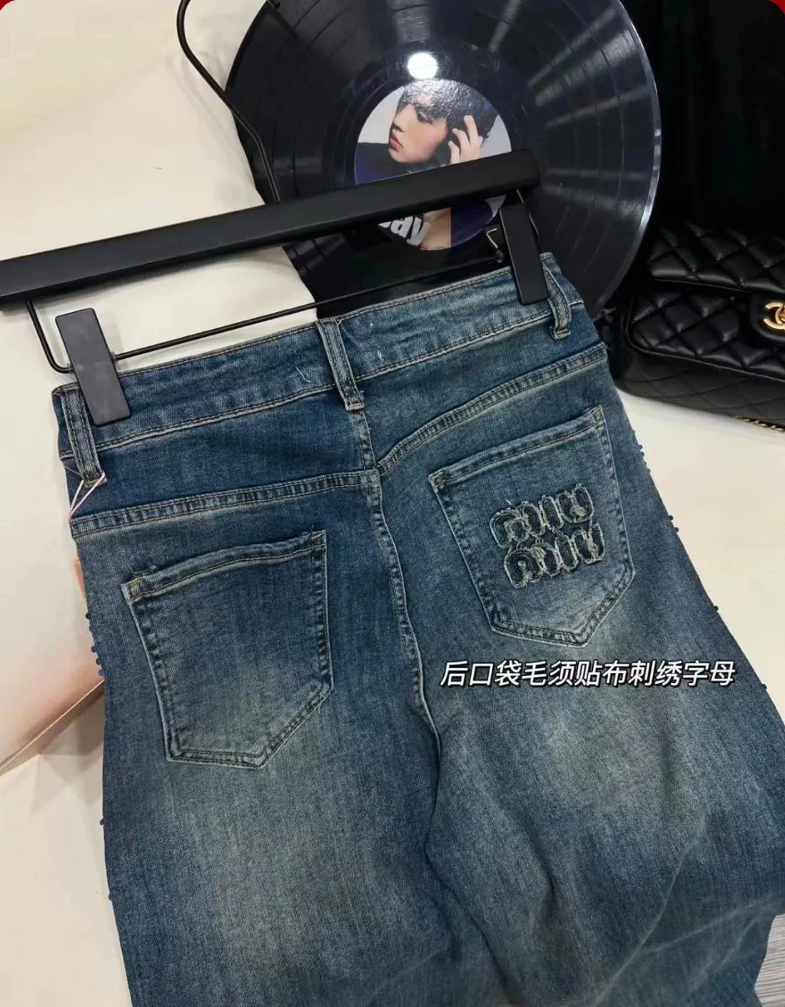 Design Rhinestone-Embellished Wide-Leg Jeans Blue - 11