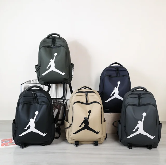 Nike Crossbody Bags Flap Messenger Bag product detail image 2