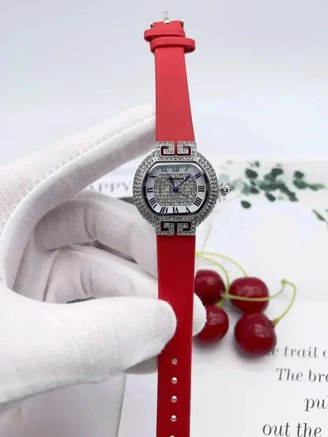 Cartier Watches Analog with Roman Numeral Dials — 2