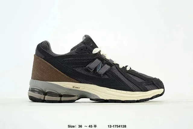 New Balance Sneakers 1906R product detail image 6