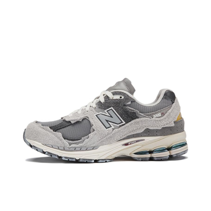 New Balance Sneakers 2002R image 3