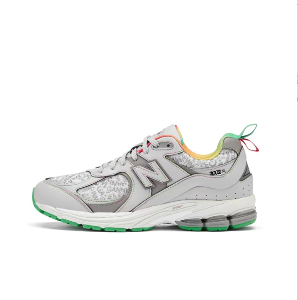 New Balance Sneakers 2002R — M2002RGD Gray
