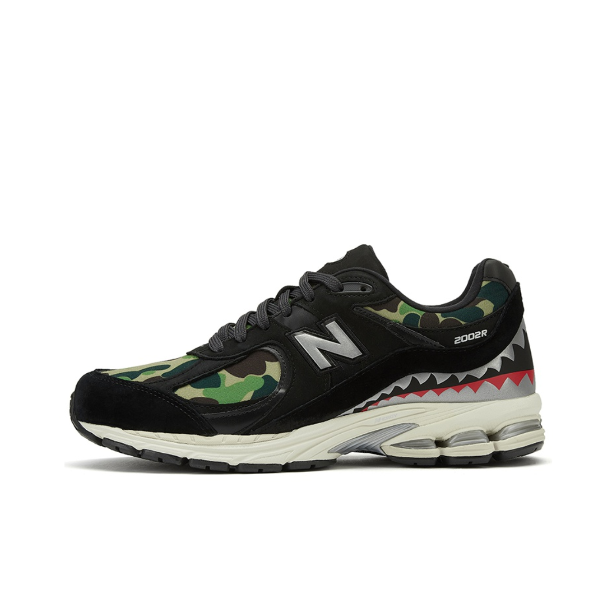 New Balance Sneakers 2002R — M2002RBF Black Camouflage