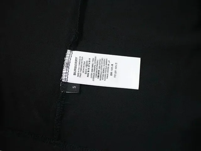 Burberry T-Shirts Logo T-Shirt product detail image 4