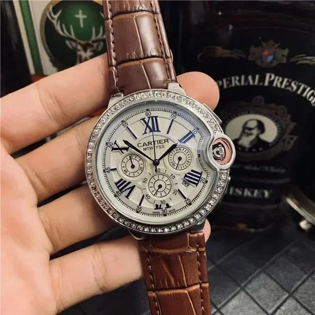 Cartier Watches Roman numeral dial with leather straps product detail image 6